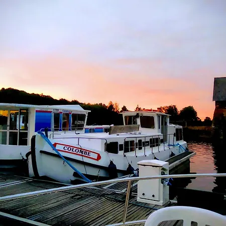 Bateau Sejour En Bord De Mayenne - 9 Pers. - Api-1-46-32 *