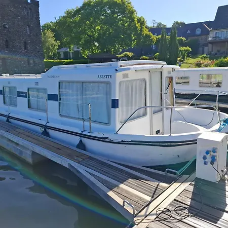 Bateau Sejour En Bord De Mayenne - 9 Pers.